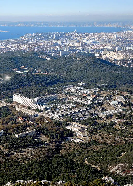 CROUS LUMINIY - 1 COMMUNICATION