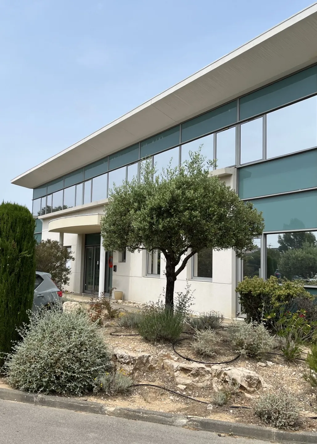 Vue extérieure et parking