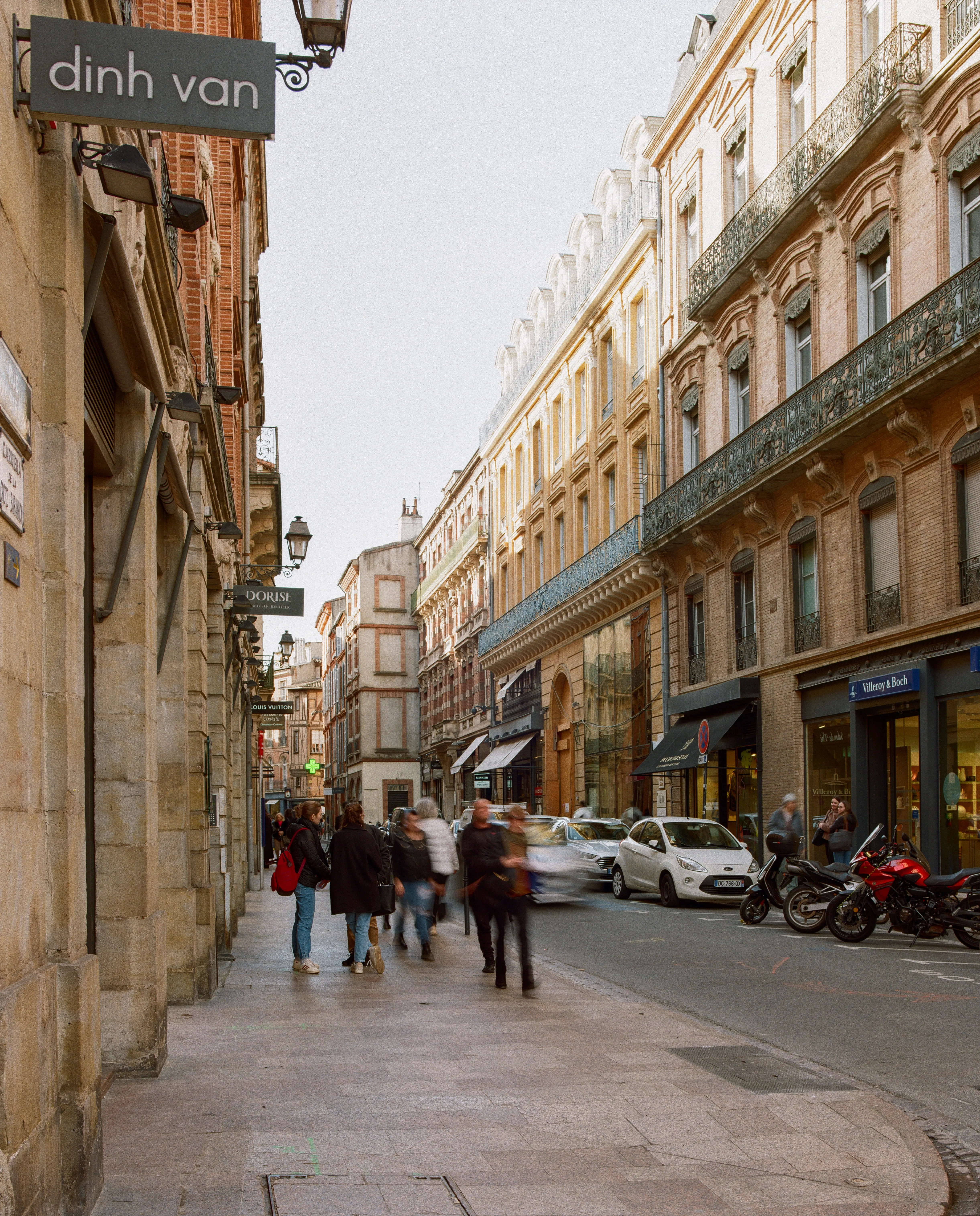 17—0022-4—23-05 SCALENE CROIX BARAGNON.jpg