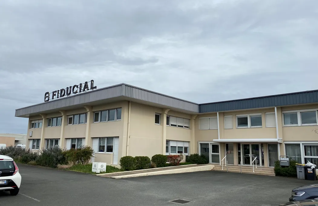 Fiducial - Com' officielle.png