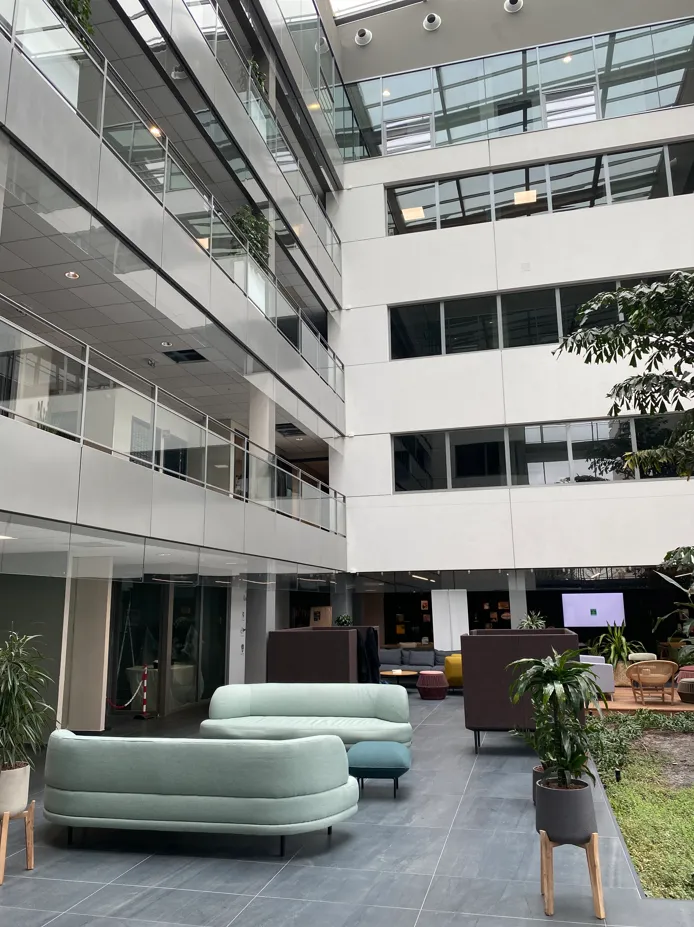 T3D25 - GROUPAMA BALMA - patio-2