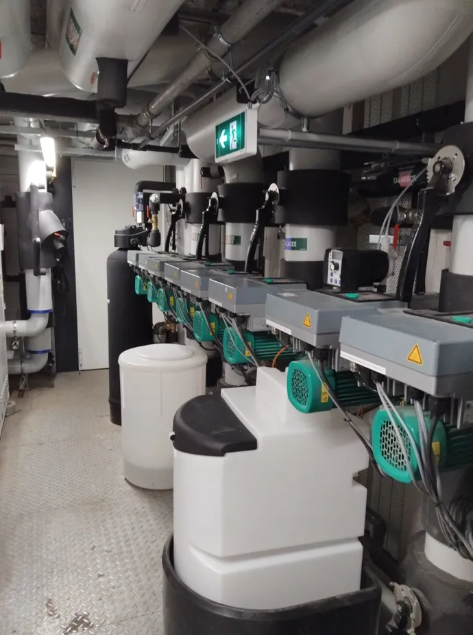 T3D25 - COEUR PRESQUILE - Local technique linkedin-5