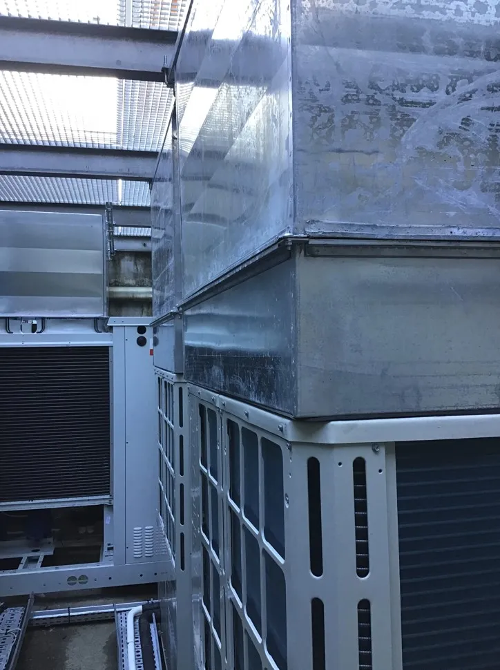 T3D25 - LE VILLAGE BY CA - Groupes extérieurs 2