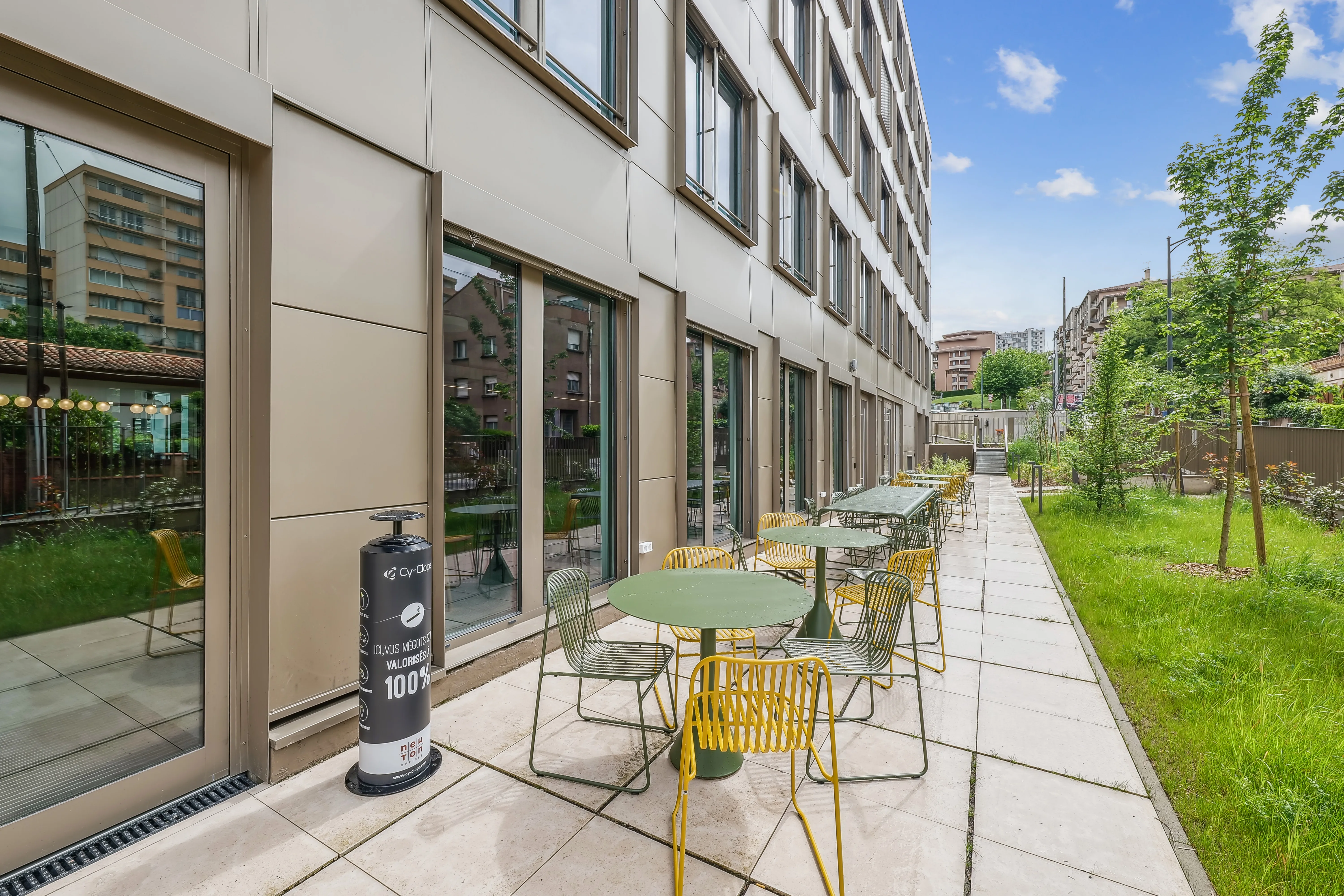 Vue extérieure en rez de jardin