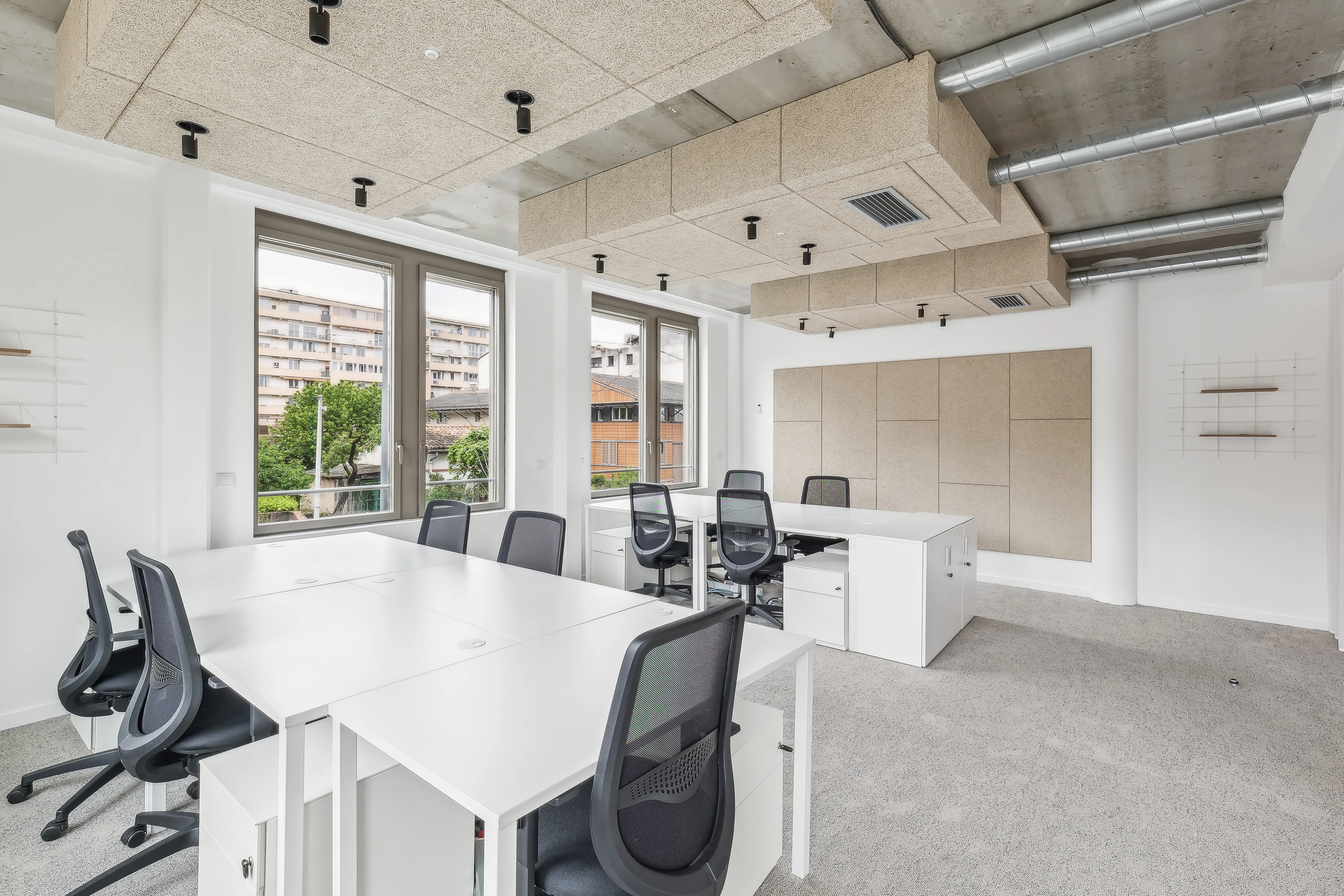 Bureau open space