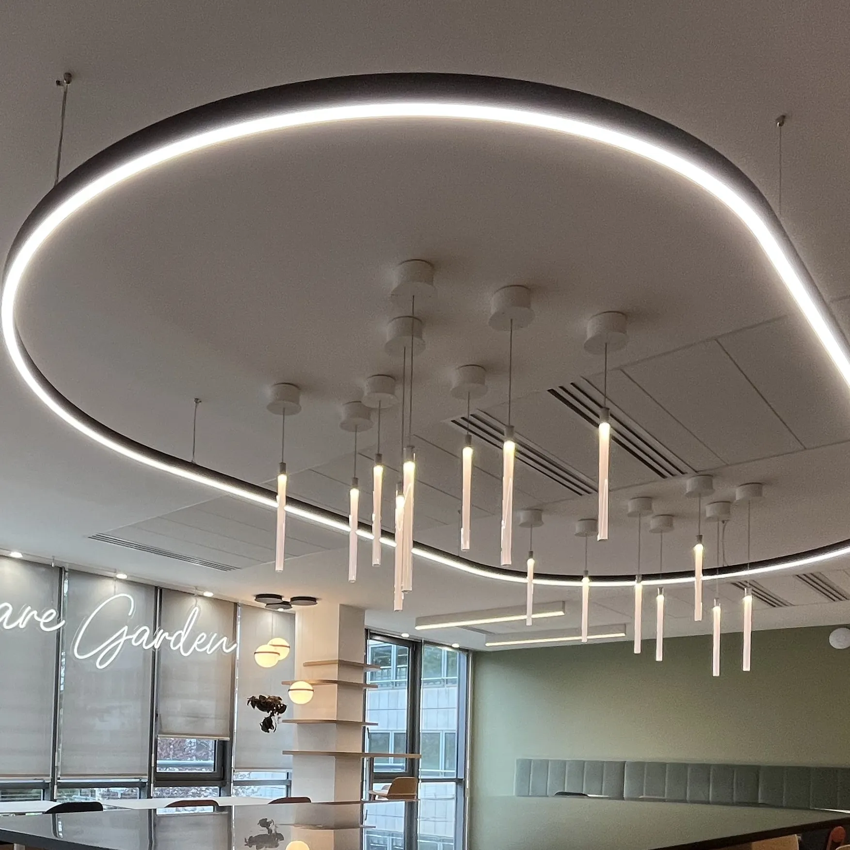 Table haute multi usages