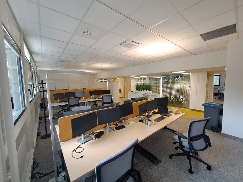 Bureaux en open space