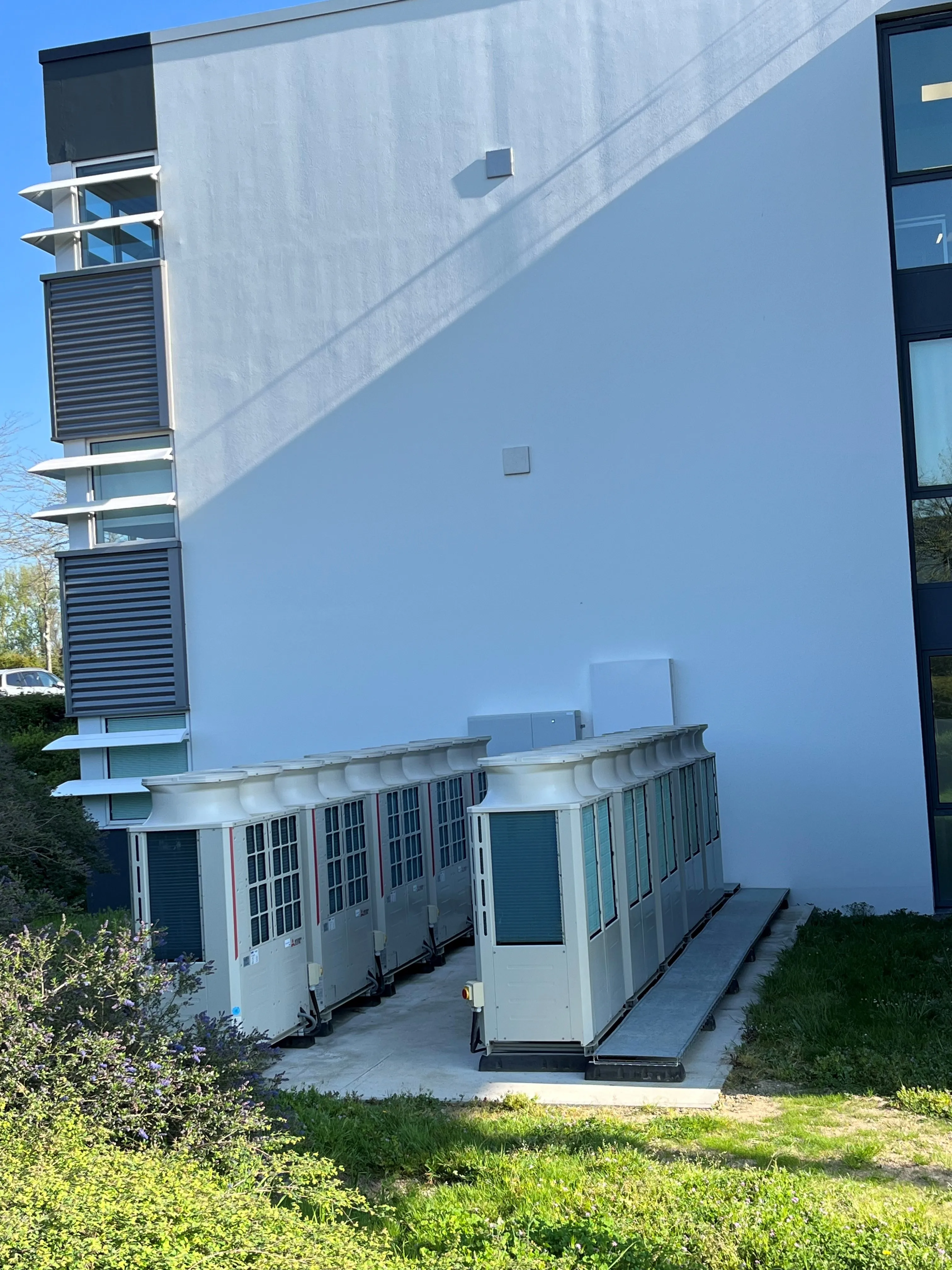 T3D25 - AROBASE 2 - TECHNIQUE - groupes-4.jpg