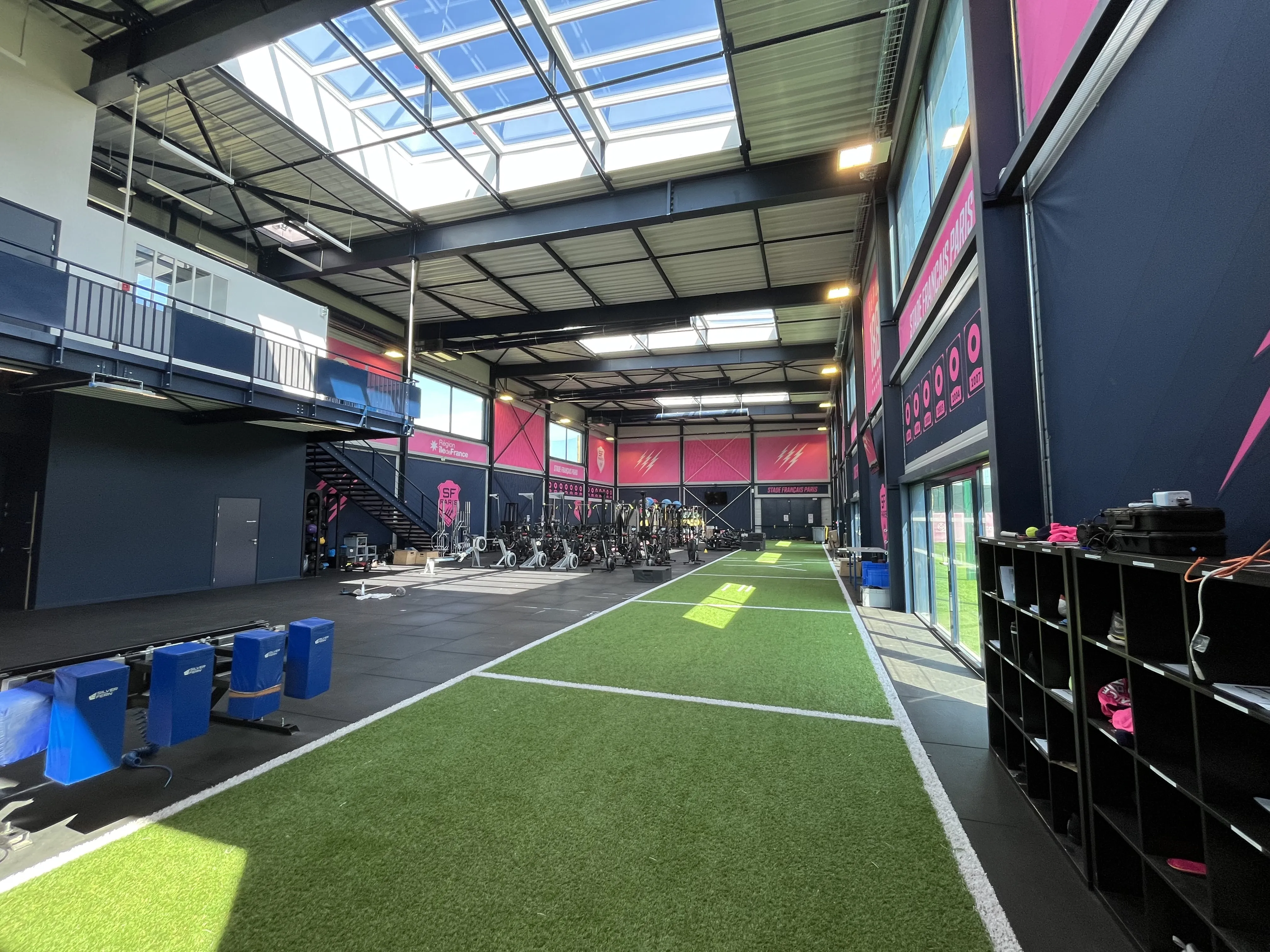 Vue intérieure dans sa longueur