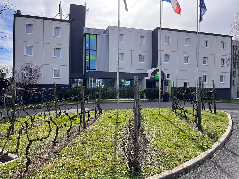 Ibis Budget Chateaubernard