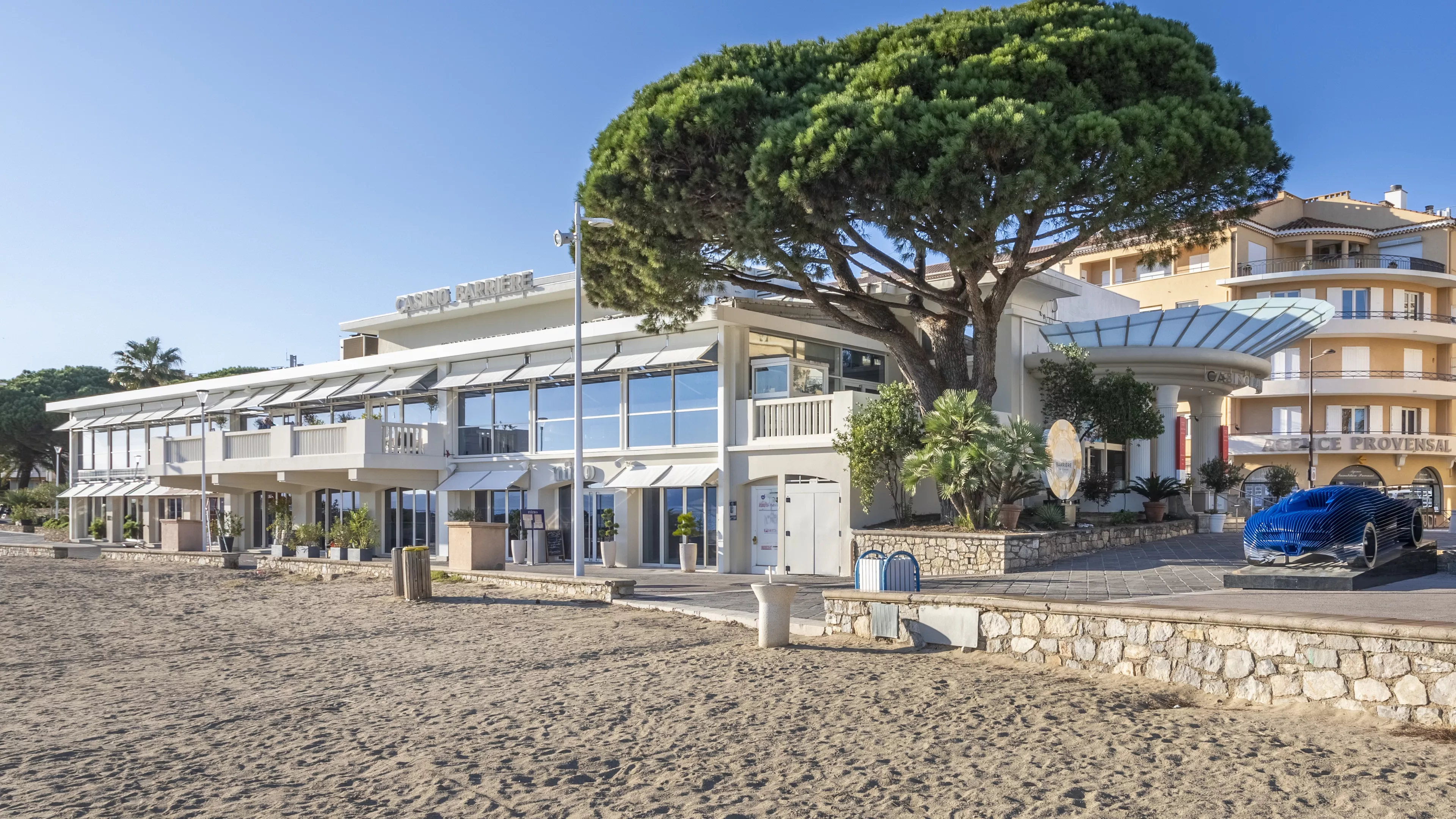 T3D25 - CASINO BARRIERE STE MAXIME - facade-4.