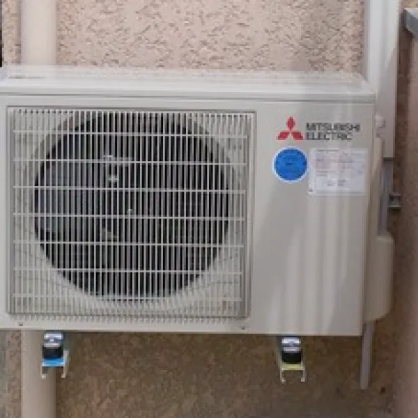 Installation et mise en service d'une climatisation monosplit à Beauvoisin (30640) Installation et mise en service d'une climatisation monosplit à Beauvoisin (30640)