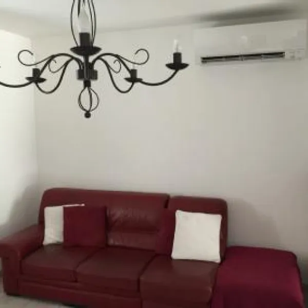 Mural Inverter HYPER HEATING Salon Maison individuelle à Vitrolles Mural Inverter HYPER HEATING Salon Maison individuelle à Vitrolles